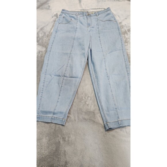 LOGO by Lori Goldstein Women's 18W Blue Barrel Leg Jeans NWOT - Picture 2 of 10